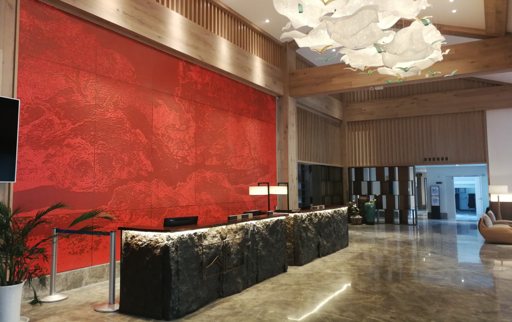 溪山(shān)·逸居酒店(diàn)
